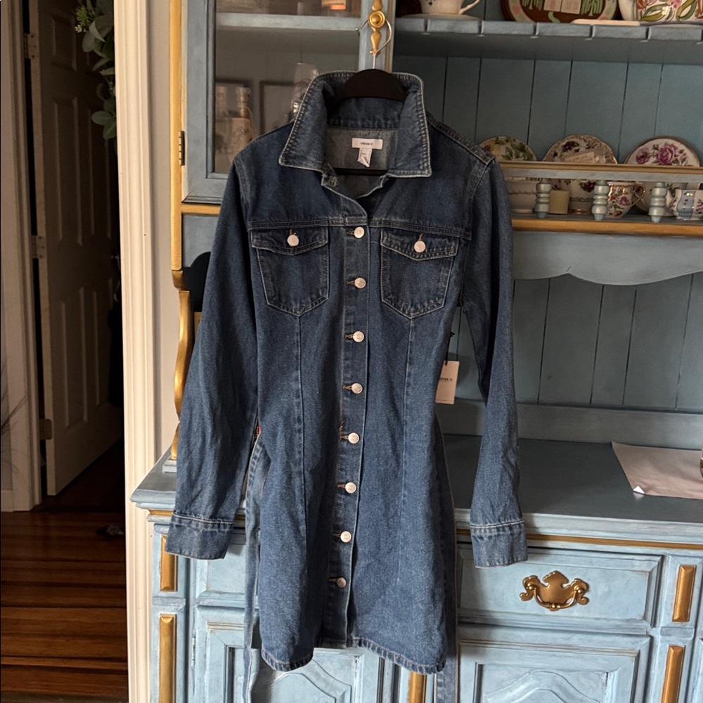 Button-Front Denim Shirt Dress in Medium Wash - Picture 3 of 4